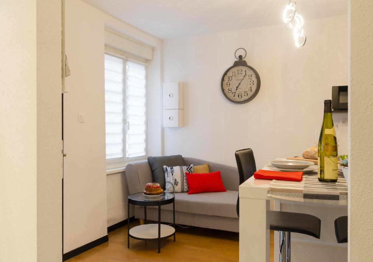 Gruenewald Colmar - Studio 2 Pers - Parking Exteriör bild